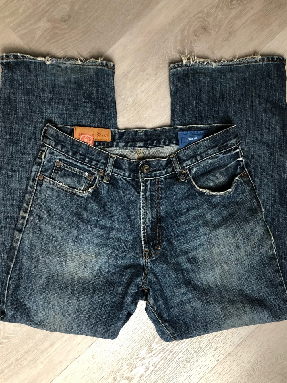 Gap 1969 Loose Fit Distressed Jeans Size 33x30